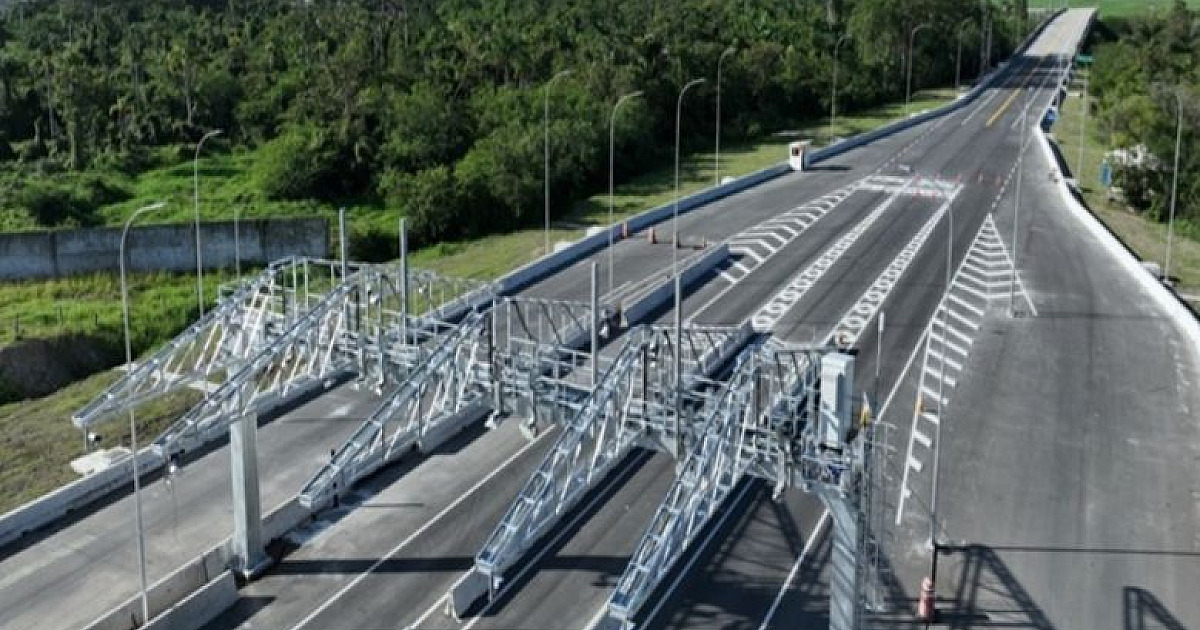 Acidente com quatro veículos é registrado e deixa um ferido na Rodovia dos Tamoios