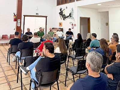 O secretário de Turismo, Leandro Pereira, apresentou o novo site e aplicativo oficial do Turismo de São Sebastião.