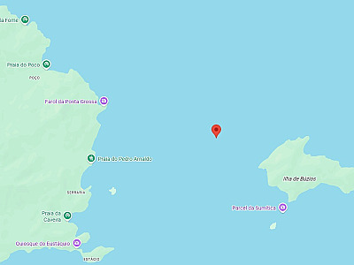 Colete foi encontrado próximo a ilha de Búzios, em Ilhabela.