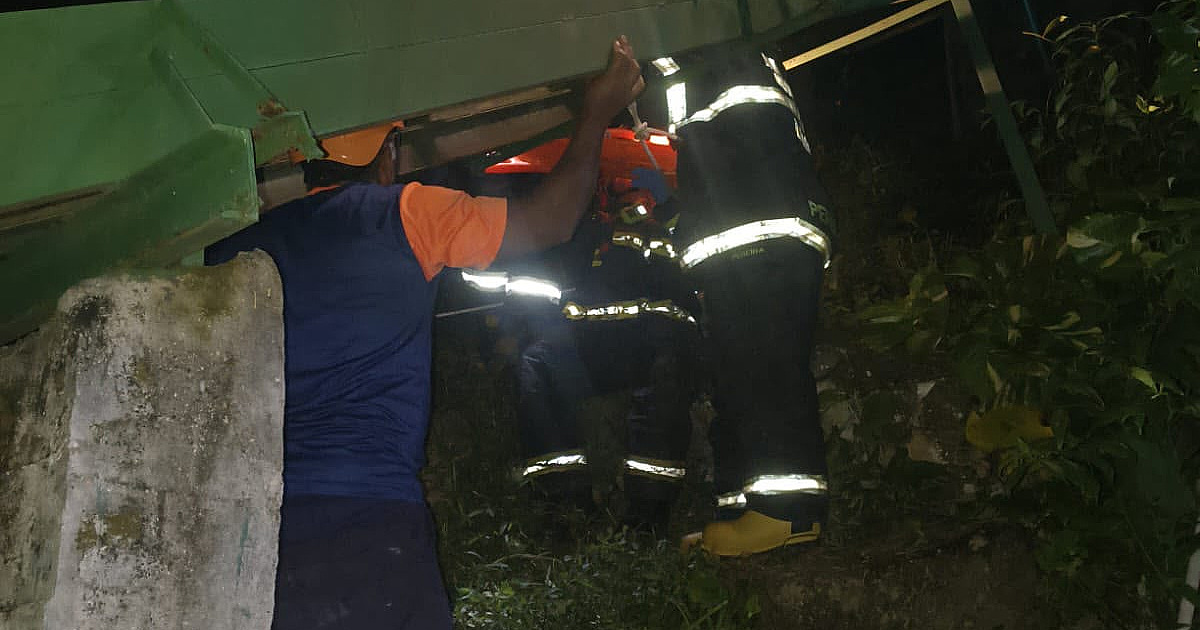 Resgate de alta complexidade mobiliza Bombeiros, SAMU e Defesa Civil em Ilhabela