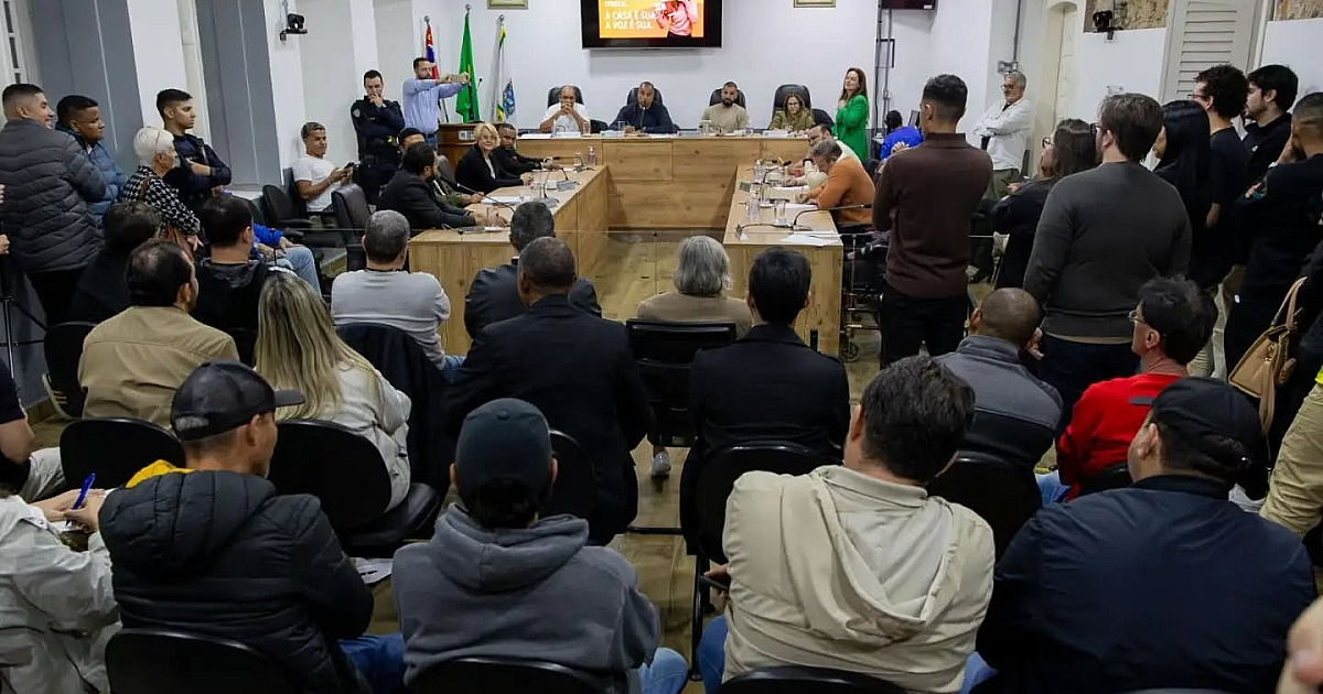 Em julgamento histórico, Câmara rejeita Contas de 2022 de Felipe Augusto por 12 a 0