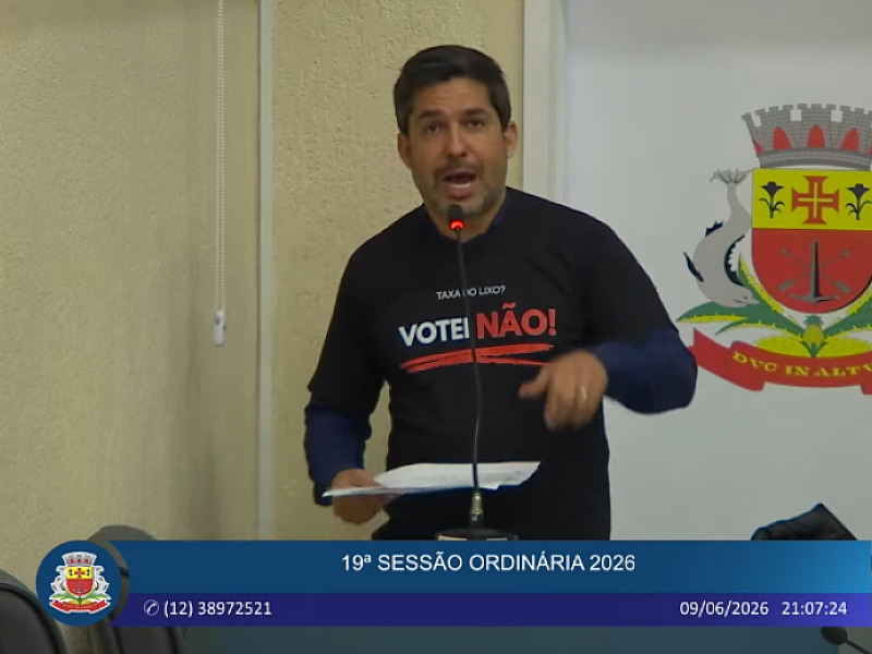 Tato Aguilar destaca alerta do TCE sobre orçamento e cobra uniformes escolares