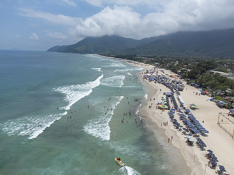 Cetesb lança novo modelo de sinalização em 175 praias monitoradas no litoral de São Paulo