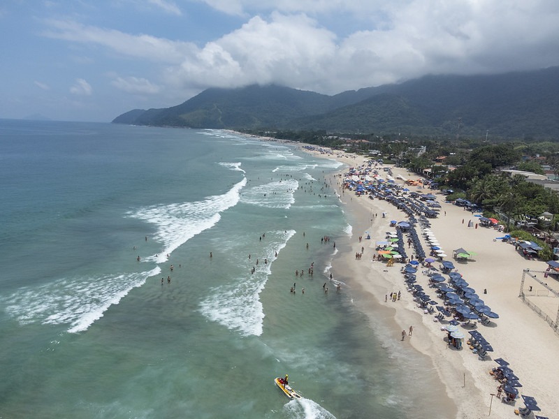 Cetesb lança novo modelo de sinalização em 175 praias monitoradas no litoral de São Paulo