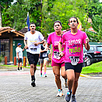 1ª Corrida das Mães reúne 700 participantes e marca conquista inédita de atleta de 63 anos